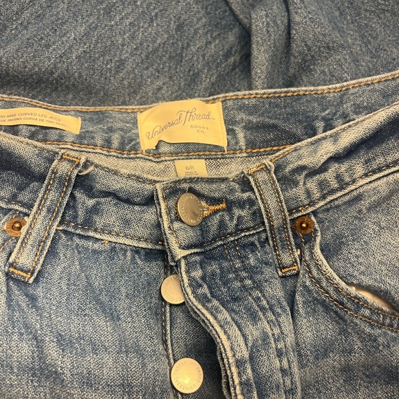 Universal Thread Highest Rise Boyfriend Jeans Barrel Button Fly Jeans size 6/8 - Picture 9 of 10